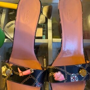 Gucci kitten heels